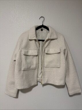 Cream Bouclé Zip-Front Jacket with Patch Pockets
